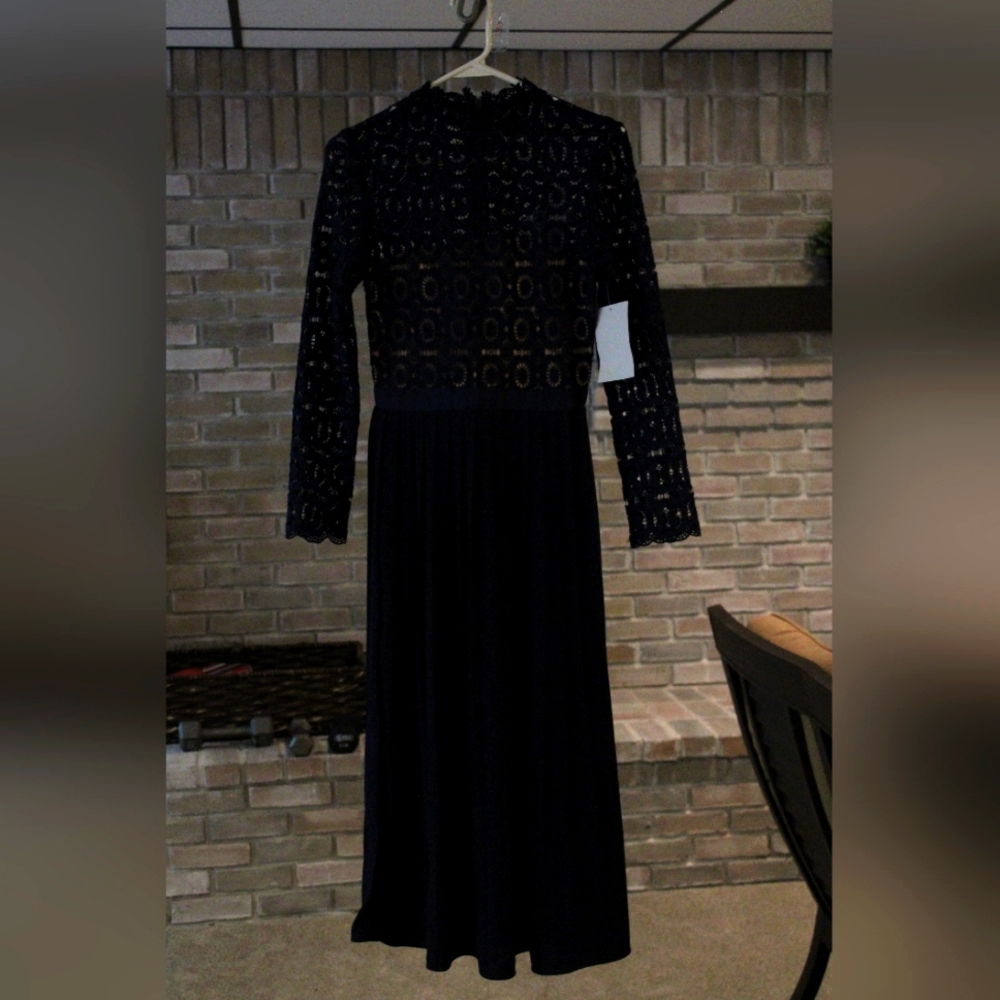 Elegant Navy Lace Dress